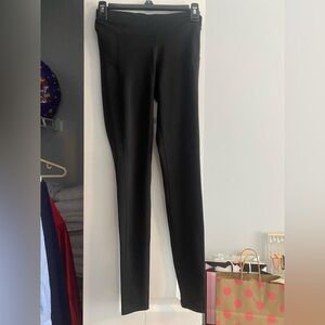 Aero black leggings